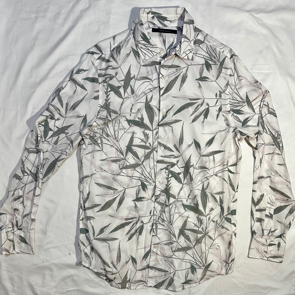 NWT Perry Ellis Leaf Print Shirt M White Green Viscose Long Sleeve Resort